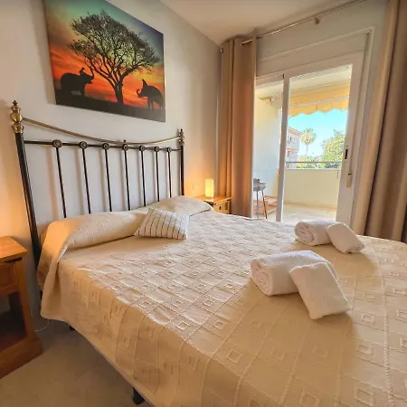 3 Bed Petunias, San Pedro Апартаменти *